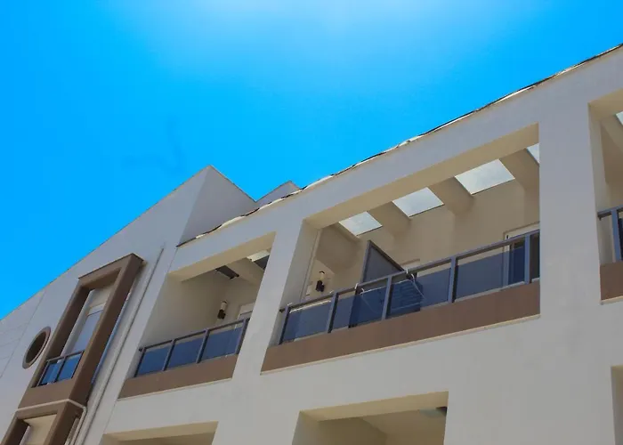 Apanema Apartments