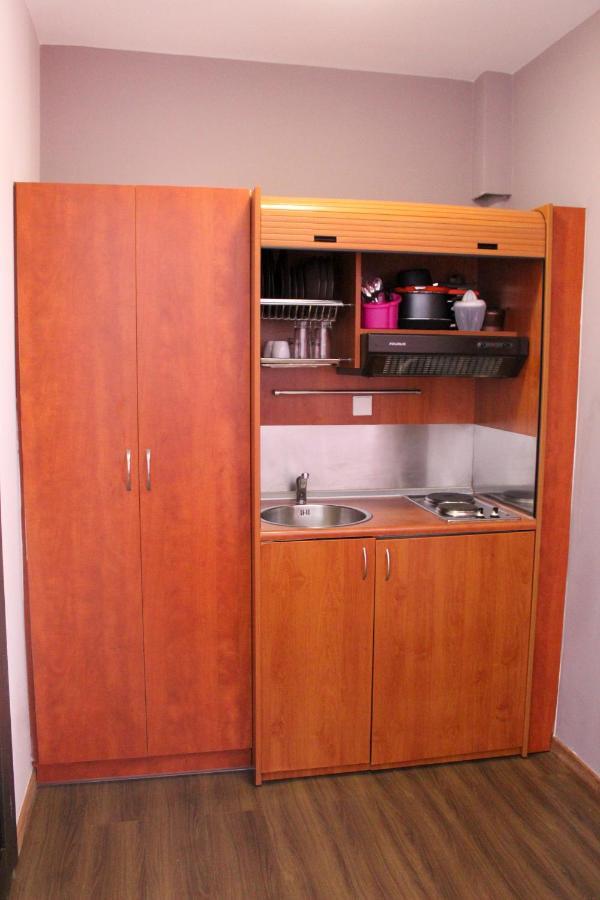 Apanema Apartment *