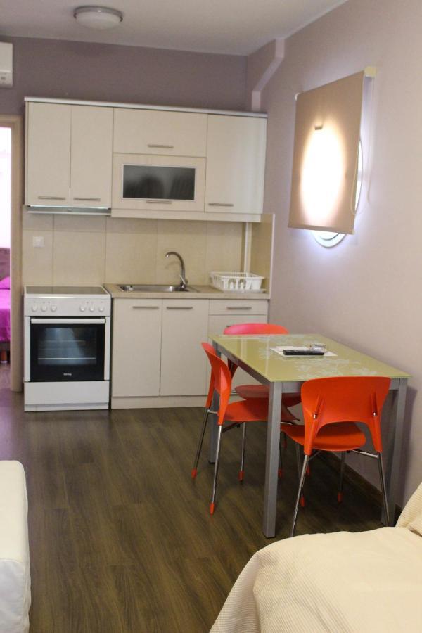 Apanema Apartment *